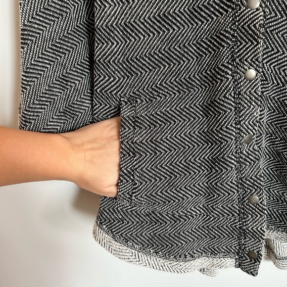 Lucky Brand cape cardigan - Picture 3 of 4